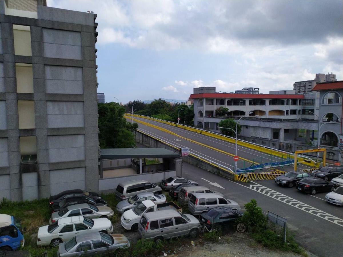 玖拾捌民宿-98Bnb Hualien Buitenkant foto